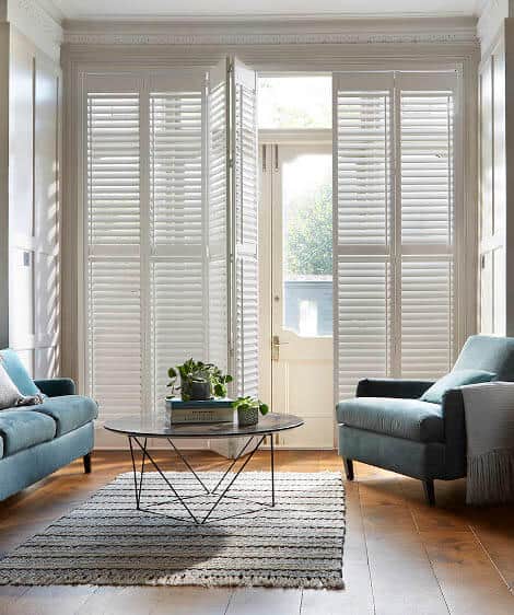 Window shutters for lounges