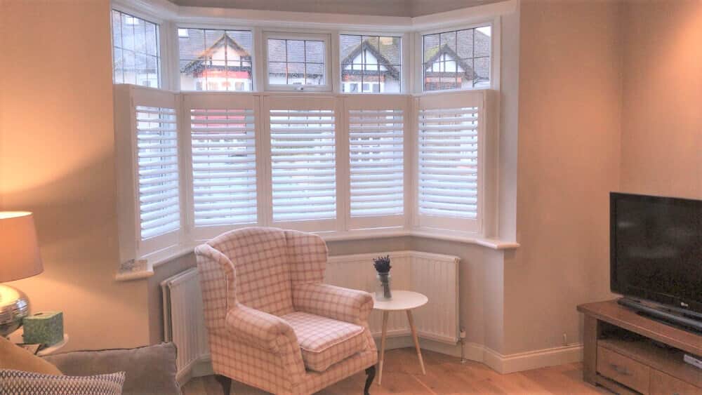 Living Room Bay Window Cafe-Style Shutters